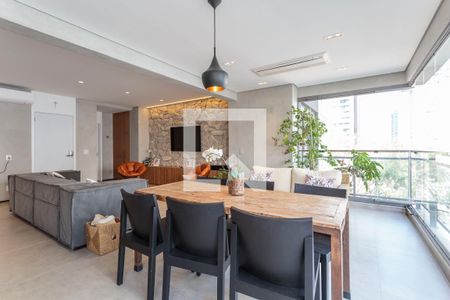 Sala/Cozinha de apartamento à venda com 2 quartos, 164m² em Indianópolis, São Paulo