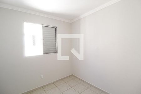 Quarto 1 de apartamento para alugar com 2 quartos, 45m² em Panorama, Uberlândia