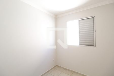 Quarto 2 de apartamento para alugar com 2 quartos, 45m² em Panorama, Uberlândia