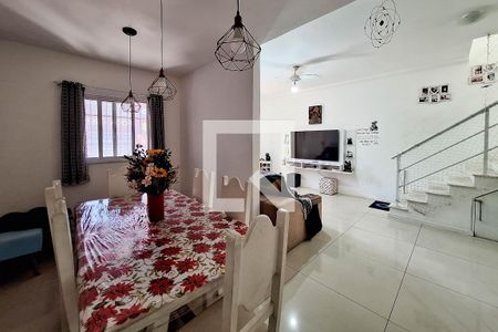 Sala 2 de casa à venda com 5 quartos, 230m² em Itaipu, Niterói