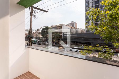 Sacada de apartamento para alugar com 1 quarto, 183m² em Santa Cecília, Porto Alegre