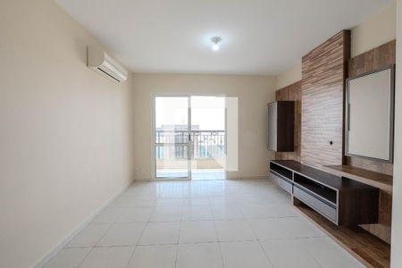 Sala de apartamento à venda com 2 quartos, 74m² em Morro dos Ingleses, São Paulo