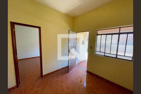 Sala de casa à venda com 4 quartos, 160m² em Novo Eldorado, Contagem