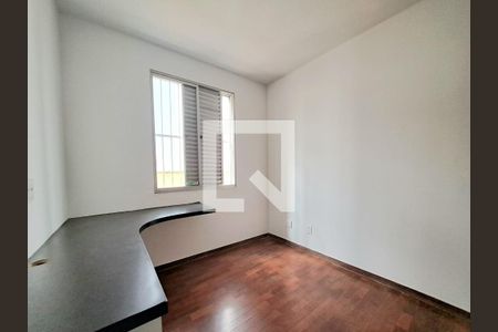 Quarto 1 de apartamento à venda com 3 quartos, 95m² em Cruzeiro, Belo Horizonte