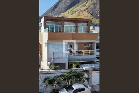 Casa à venda com 4 quartos, 400m² em Vargem Pequena, Rio de Janeiro