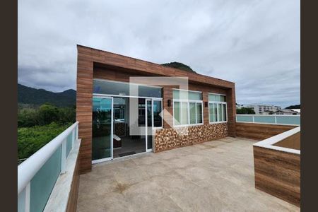 Casa à venda com 4 quartos, 400m² em Vargem Pequena, Rio de Janeiro