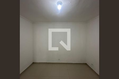 Quarto de casa para alugar com 1 quarto, 60m² em Vila Adalgisa, Osasco