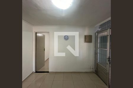 Sala de casa para alugar com 1 quarto, 60m² em Vila Adalgisa, Osasco