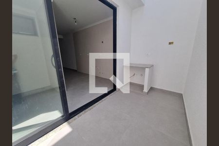 Foto 05 de casa à venda com 3 quartos, 125m² em Vila Zelina, São Paulo