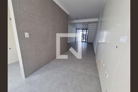 Foto 09 de casa à venda com 3 quartos, 125m² em Vila Zelina, São Paulo