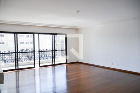 Sala de apartamento para alugar com 4 quartos, 254m² em Santa Paula, São Caetano do Sul