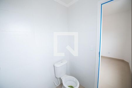 Banheiro de kitnet/studio para alugar com 1 quarto, 28m² em Centro, Taubaté