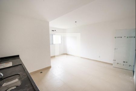 Sala/Quarto de kitnet/studio para alugar com 1 quarto, 28m² em Centro, Taubaté