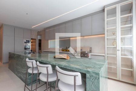 Apartamento à venda com 177m², 4 quartos e 3 vagas Apartamento à venda com 177m², 4 quartos e 3 vagasCozinha