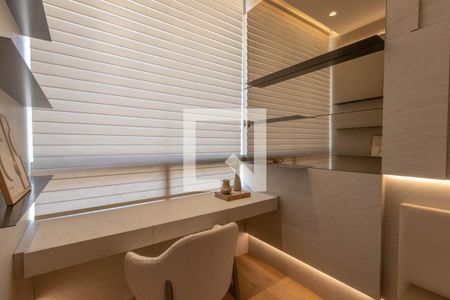 Apartamento à venda com 177m², 4 quartos e 3 vagas Apartamento à venda com 177m², 4 quartos e 3 vagasCloset