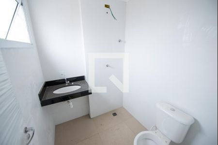 Banheiro de kitnet/studio para alugar com 1 quarto, 29m² em Centro, Taubaté