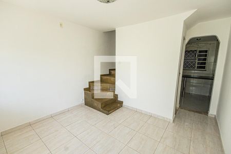 Sala de casa à venda com 2 quartos, 75m² em São João Batista, Belo Horizonte