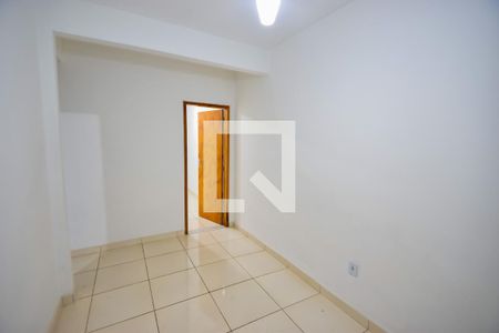 Sala de casa de condomínio para alugar com 2 quartos, 50m² em Piedade, Rio de Janeiro