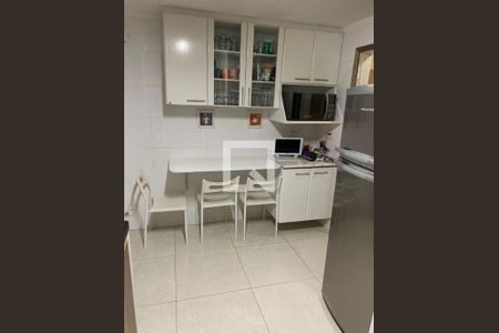 Casa à venda com 3 quartos, 215m² em Jardim Esmeralda, São Paulo