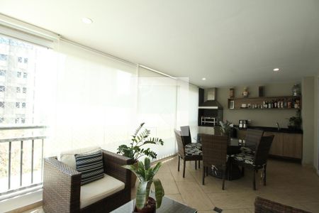 Sala de apartamento para alugar com 3 quartos, 122m² em Vila Andrade, São Paulo