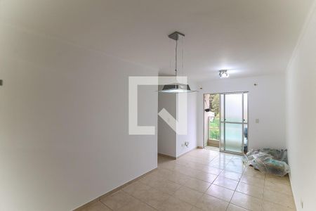 Sala de apartamento para alugar com 3 quartos, 62m² em Vila Morse, São Paulo