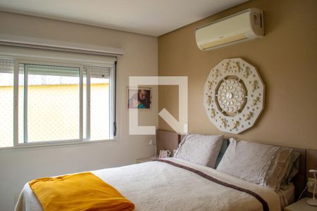 Suite de apartamento para alugar com 2 quartos, 89m² em Azenha, Porto Alegre