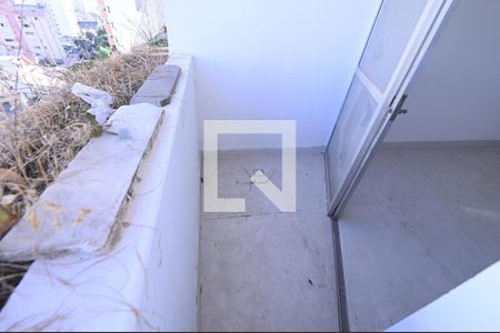 Sacada de apartamento para alugar com 3 quartos, 82m² em Setor Central, Goiânia