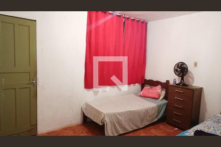 Quarto 1 de casa à venda com 3 quartos, 2000m² em Zilah Sposito, Belo Horizonte