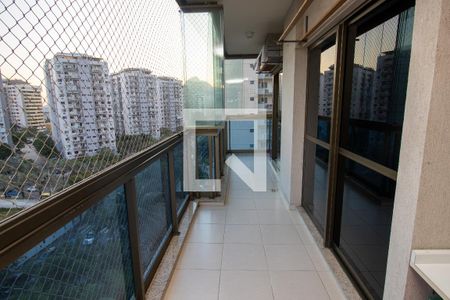 Varanda de apartamento para alugar com 3 quartos, 80m² em Barra Olímpica, Rio de Janeiro