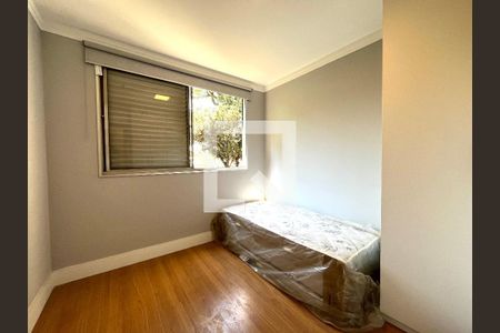 Quarto 2 de apartamento para alugar com 2 quartos, 60m² em Parque Jabaquara, São Paulo