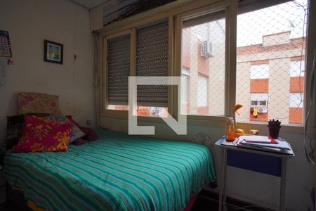 Quarto de kitnet/studio à venda com 1 quarto, 45m² em Vila Ipiranga, Porto Alegre