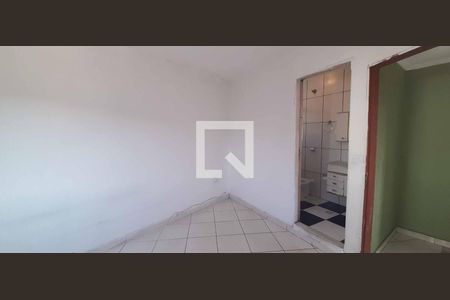 Suíte de casa para alugar com 2 quartos, 40m² em Pestana, Osasco