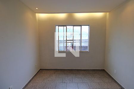 Sala de apartamento para alugar com 2 quartos, 90m² em Brás de Pina, Rio de Janeiro