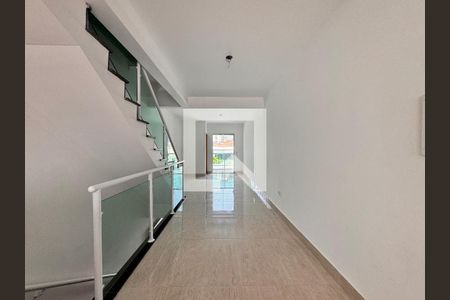 Sala de casa para alugar com 2 quartos, 150m² em Vila Santa Teresa, Santo André