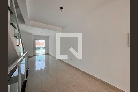 Sala de casa para alugar com 2 quartos, 150m² em Vila Santa Teresa, Santo André