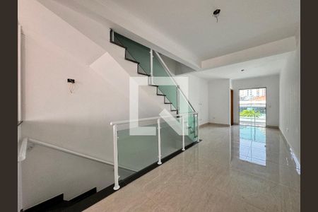 Sala de casa para alugar com 2 quartos, 150m² em Vila Santa Teresa, Santo André