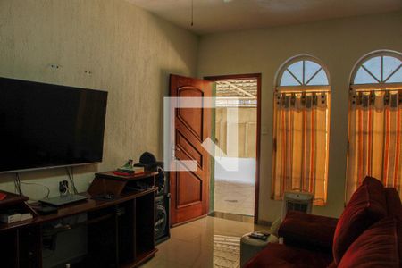 SALA de casa à venda com 5 quartos, 200m² em Vila Industrial, Campinas