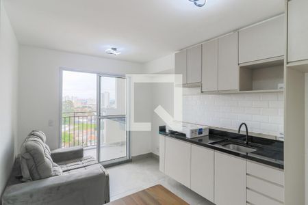 Sala/Cozinha de apartamento à venda com 2 quartos, 37m² em Jardim Caravelas, São Paulo