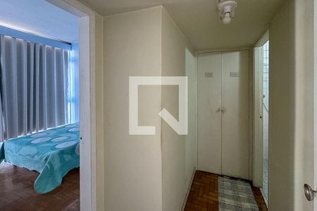 Corredor  de apartamento à venda com 1 quarto, 57m² em Santo Agostinho, Belo Horizonte