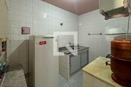 Cozinha de apartamento à venda com 1 quarto, 57m² em Santo Agostinho, Belo Horizonte