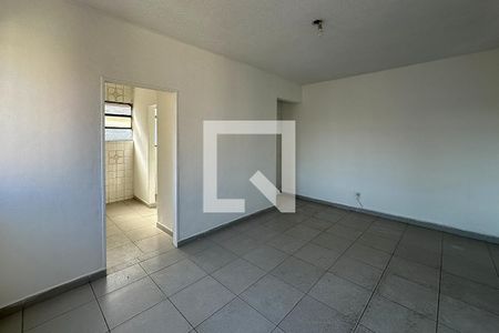 Sala de apartamento à venda com 2 quartos, 60m² em Santa Terezinha, Belo Horizonte