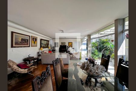 Sala de casa para alugar com 4 quartos, 450m² em Granja Julieta, São Paulo