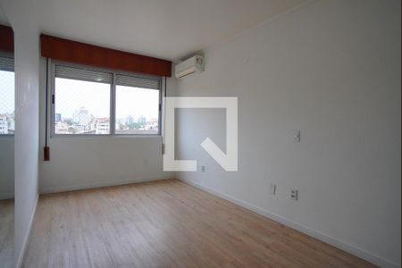 Quarto 1 de apartamento à venda com 2 quartos, 67m² em Jardim Lindóia, Porto Alegre