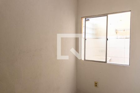 Quarto de casa de condomínio para alugar com 3 quartos, 100m² em São Cristóvão, Salvador