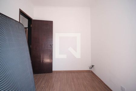 Quarto 1 de casa para alugar com 2 quartos, 60m² em Vila Ré, São Paulo