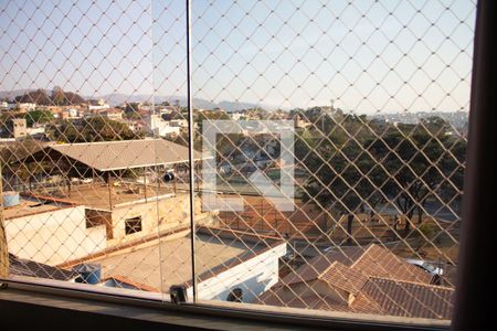 Sala de apartamento à venda com 2 quartos, 60m² em Bonsucesso, Belo Horizonte