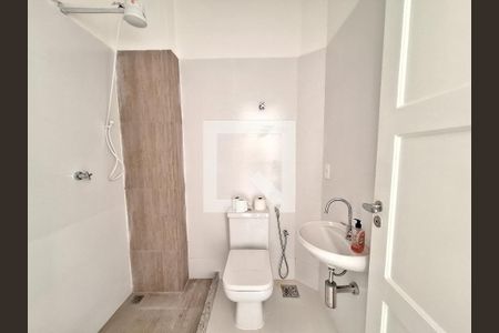 Banheiro de kitnet/studio à venda com 1 quarto, 24m² em Centro, Rio de Janeiro