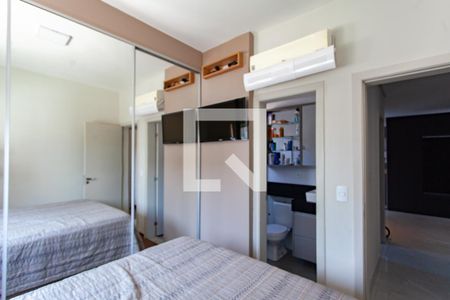 Suíte de apartamento para alugar com 2 quartos, 130m² em Itapoã, Belo Horizonte