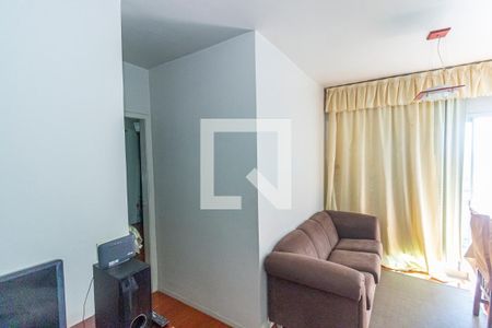 Sala de apartamento para alugar com 2 quartos, 72m² em Brás de Pina, Rio de Janeiro