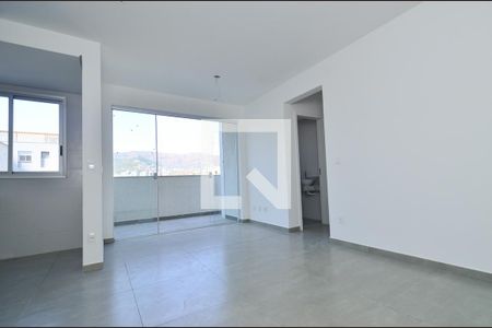 Sala de estar de apartamento para alugar com 2 quartos, 93m² em Serra, Belo Horizonte